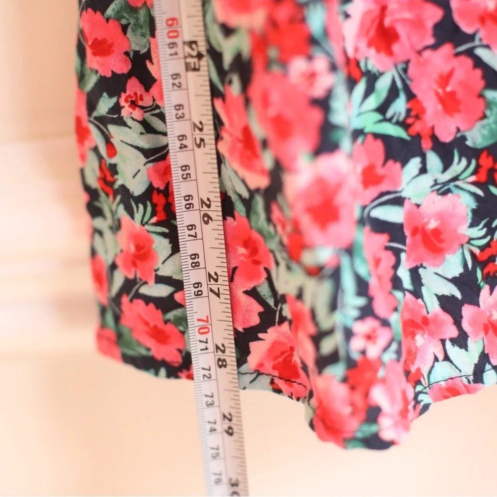 Old Navy Floral Smocked Waist Dress – cottage core - red - M | Easter Dress - Picture 8 of 8